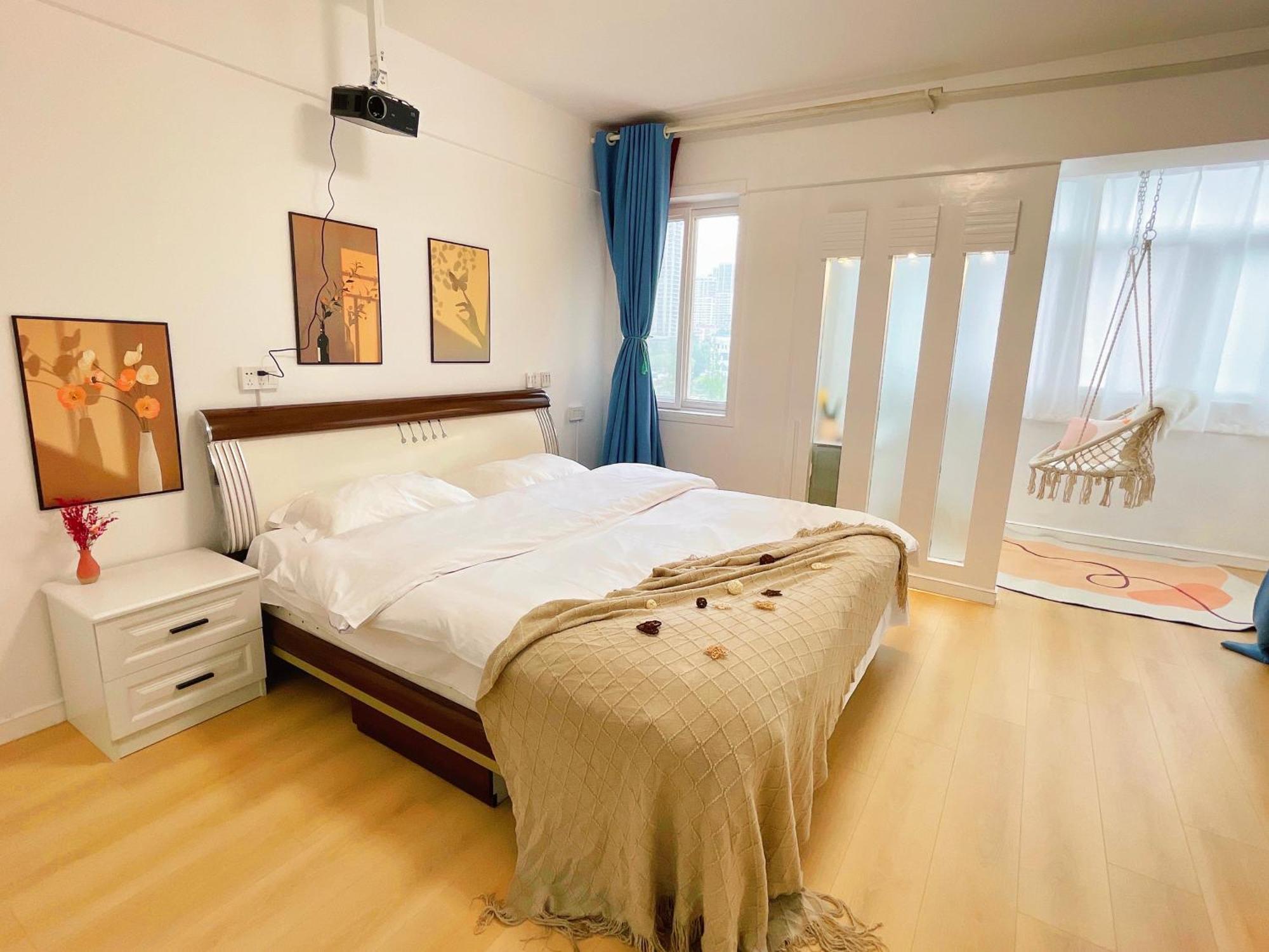 Mermaid'S Secret-Bontique Homestay Циндао Екстериор снимка